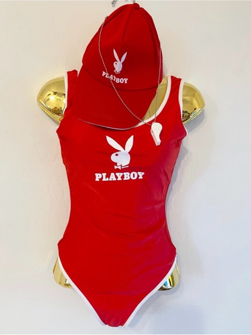 PLAYBOY ❤️ BAYWATCH - Picture 4 of 8
